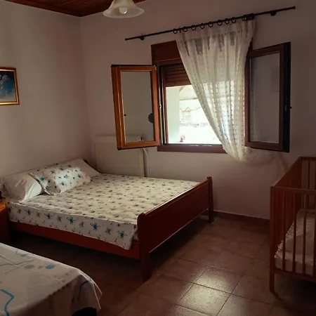 Nikolaos House Apartamento