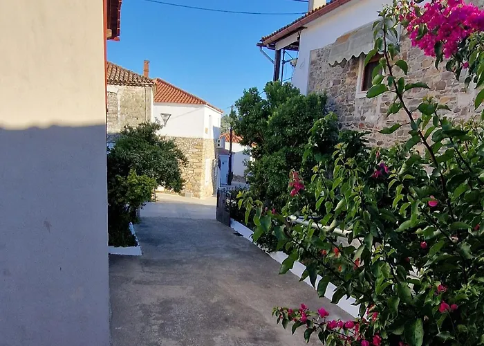 Nikolaos House