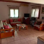 Nikolaos House * 아이오스 니콜라오스