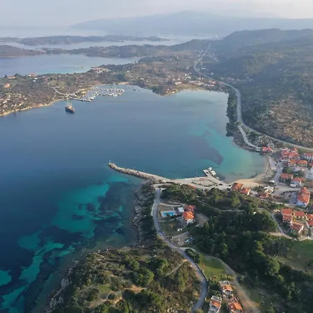 Апартаменты Nikolaos House *