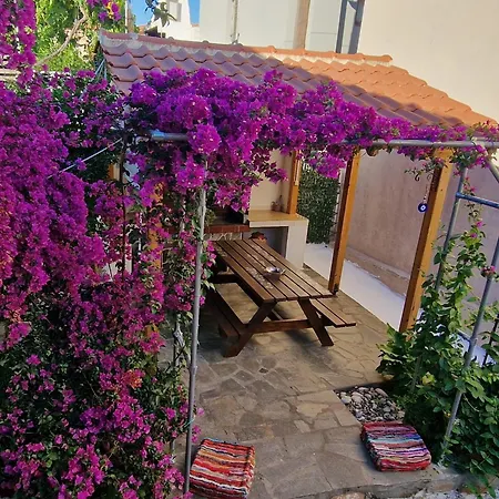 Апартаменты Nikolaos House